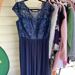 Formal dress Vince Camute  dark blue brand new 30 dollars size 16